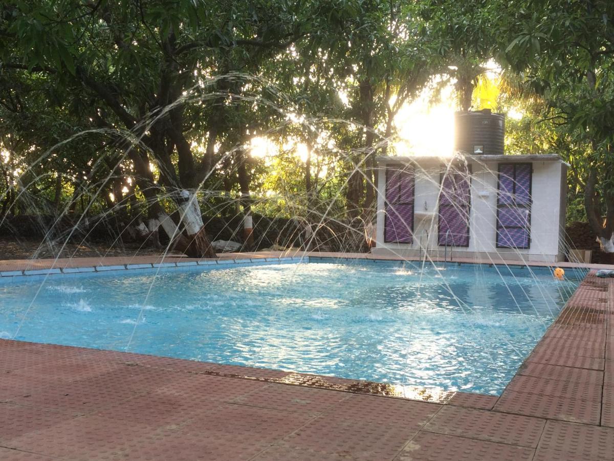 The Wilds Villa Gir Jungle Stay With Swimming Pool Sasan Gir Buitenkant foto